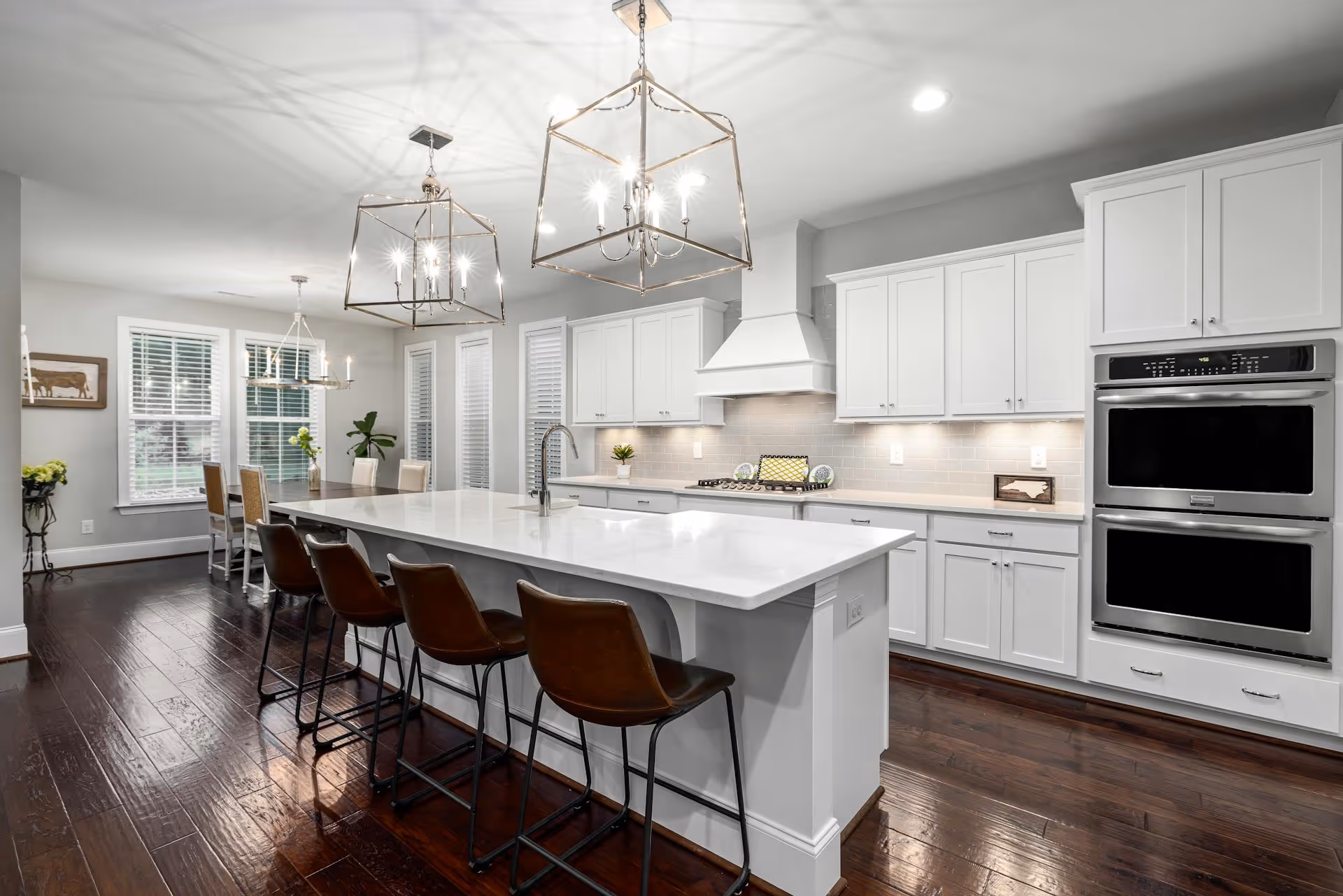 Kitchen and bathroom cabinet refinishing in Maineville, Ohio by Richardson Custom Painting